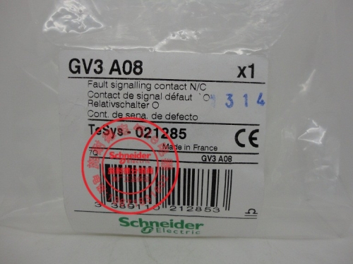 [authentic] French Schneider electric motor circuit breaker auxiliary contact contact GV3-A08 GV3A08