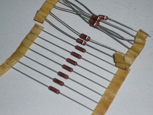 The United States DALE metal film, 39.2R, 1/4W, 0.25W resistors are in stock