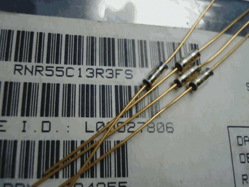 Origional Product Vishay Gold Pin 13.3R S 13R 0.1% Glass Fiber High-Precision Fever Resistor