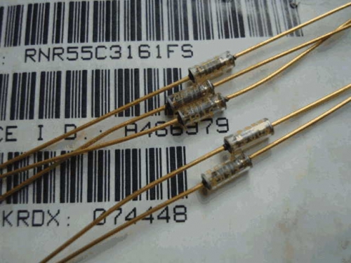 Origional Product Vishay Gold Pin 3.16 k s 3.3K 0.1% Glass Fiber High-Precision Fever Resistor
