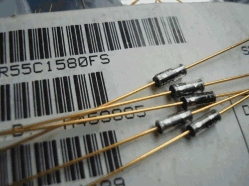 Origional Product Vishay Gold Pin 158R S 150R 0.1% Glass Fiber High-Precision Fever Resistor