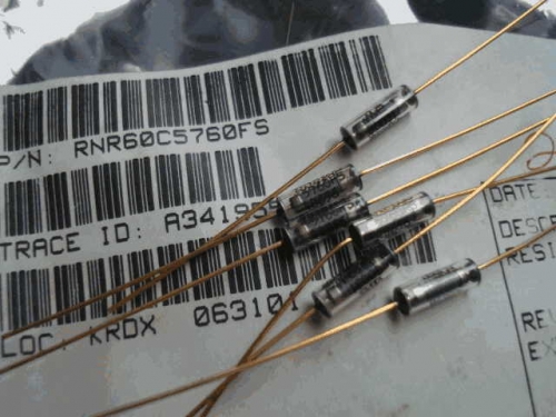 Origional Product Vishay Gold Pin 1W 576R S 580R 0.1% Glass Fiber High-Precision Fever Resistor