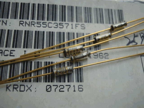 Origional Product Vishay Gold Pin 3.57 k s 3.6K 0.1% Glass Fiber High-Precision Fever Resistor