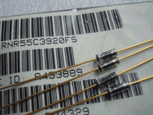 Origional Product Vishay Gold Pin 392R S 390R 0.1% Glass Fiber High-Precision Fever Resistor