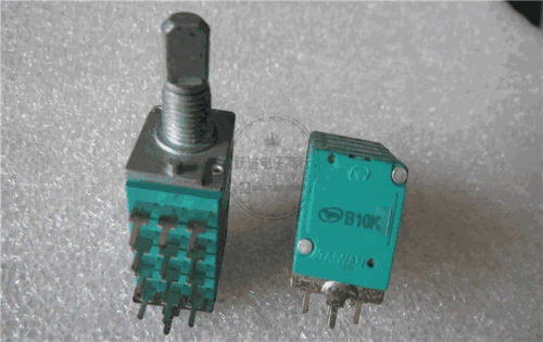 Stock Imported Taiwan B10k * 4 with Neutral Point 12/13 Feet Amplifier Stereo Speaker Volume Potentiometer Half Handle