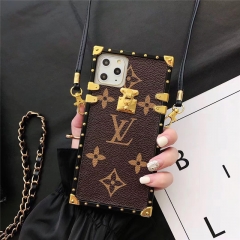 限界値下げ定価15万LOUIS VUITTON iPhone アイトランクアイトランク