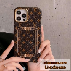 iphone15/15promaxケース スタンド付き ヴィトン風 iphone14pro max/13pro ケース メッキ おしゃれ Louis Vuitton アイフォンケース 11pro 落下防止 iphonex/xs max レザーケース 大人 高級感