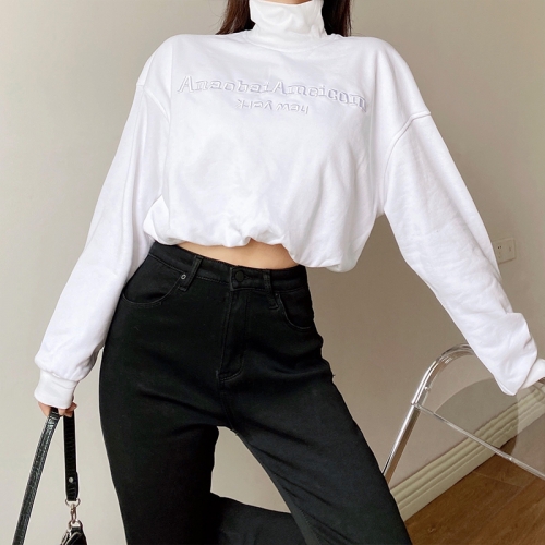 Turtleneck and chest letter embroidery short cropped long-sleeved sweater T-shirt