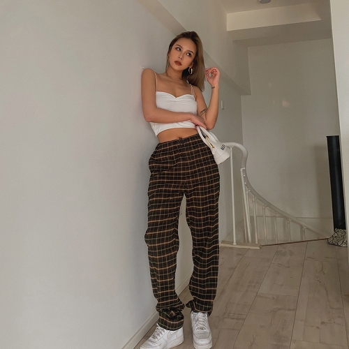 Retro plaid pants