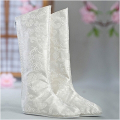 White Auspicious Boots