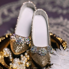 1/3 Girl vintage jeweled gold glitter high heel court