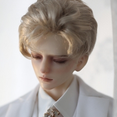 1/3 Wei Jie short blond wig