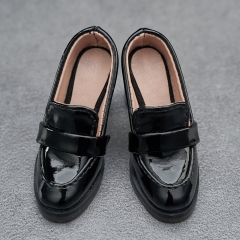 1/3 Youth vintage block heel court shoe