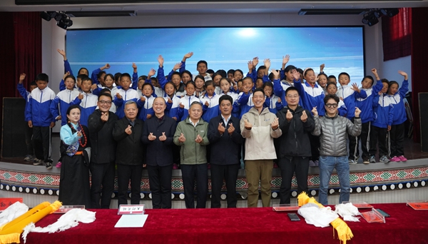特域與光同行 · 奔赴海拔3700米的高原守護