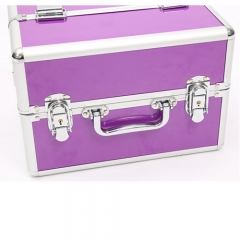 Aluminum makeup train case/cosmetic box