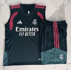 26-27 Real Madrid Dark Green Thailand Soccer Vest Tracksuit-815