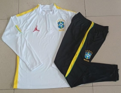 2026-2027 Brazil White Thailand Soccer Tracksuit-815