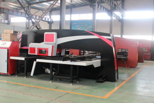 CNC Turret Punching Press Machine