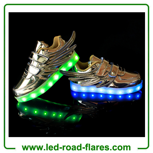 2017 Children Glowing Led Sneakers with Angel Wings Kids Led Flashing Sneakers Fluorescent Luminous Led Light Up Shoes For Girls Boys Wing Shoes