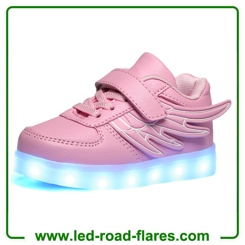 China Led Flashing Blinking Glowing Led Lights Up Shoes Kids With Angel Wings Suppliers,Factory and Manufacturers