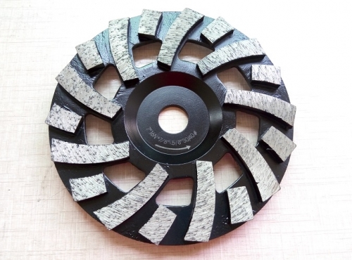 Spriral turbo diamond cup wheel for concrete grinding