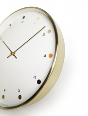 Elegant Light Gold Metal Wall Clock