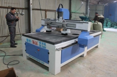 Economical Model cnc router with double spindles for cut disks