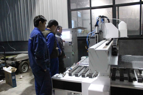 Four spindles aluminum engraving machine