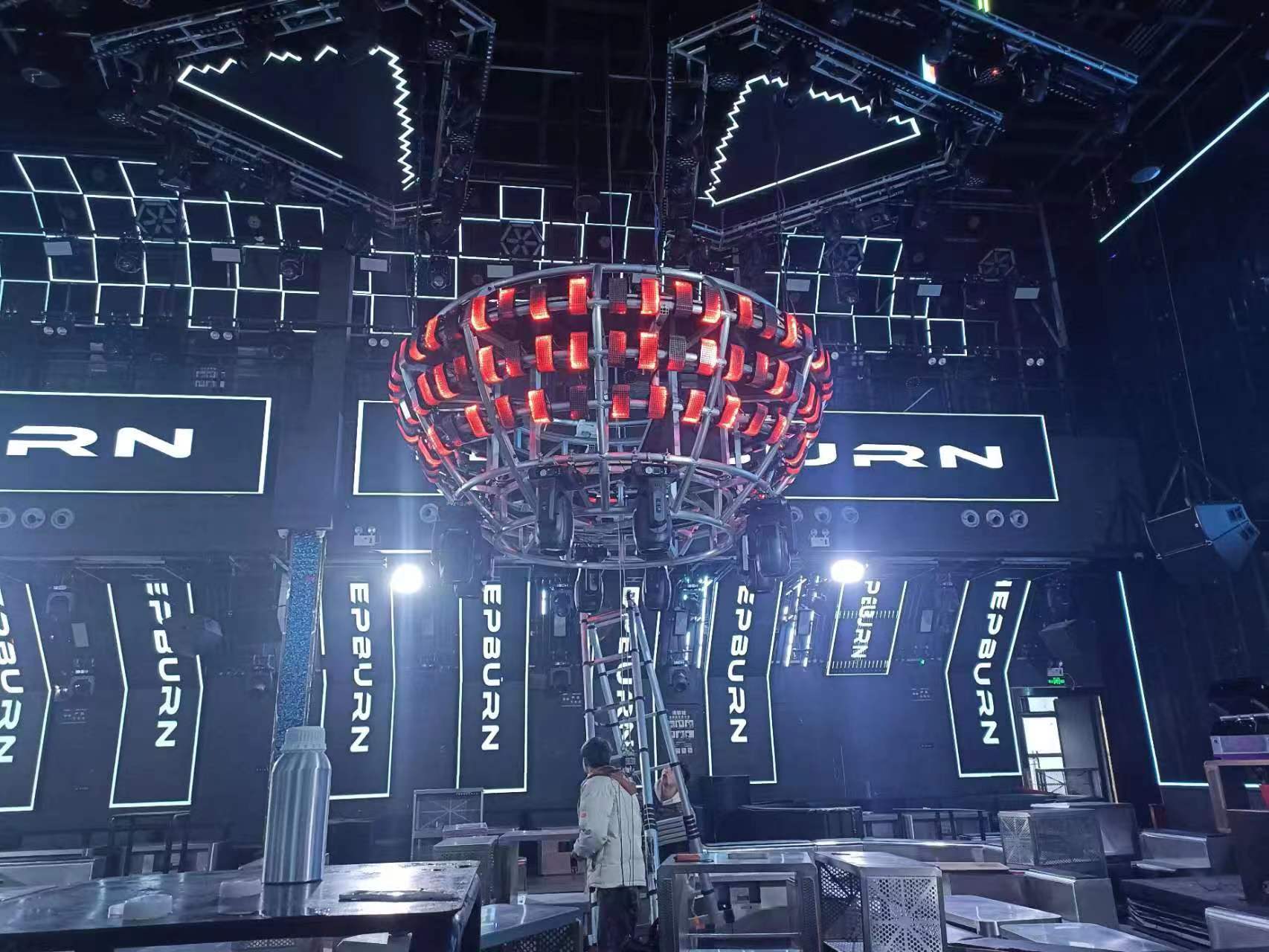 Juchen customized aerial DJ stage under debugging,countdown to party space opening!!!!