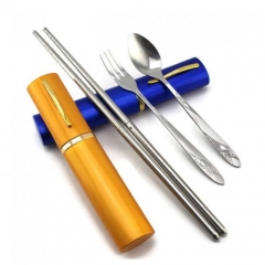 Cutlery Set in a Metal Case