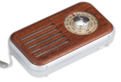 Wooden FM/AM Radio With Bluetooth Speaker