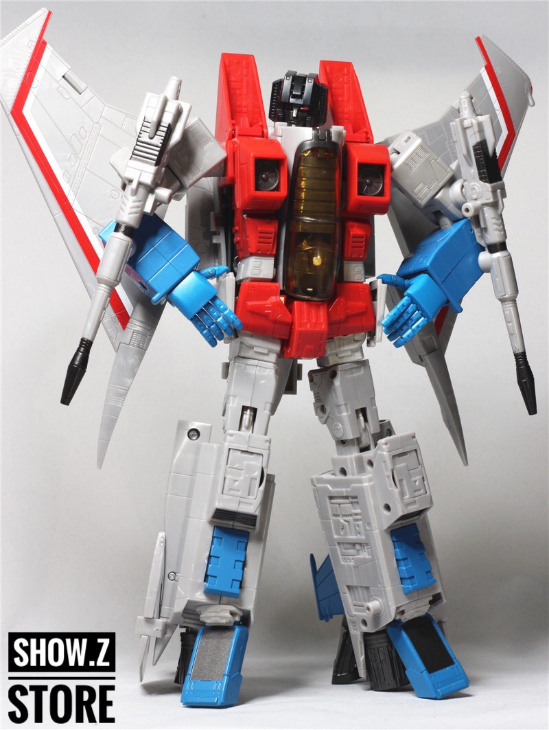 TANAKA Starscream Oversized red and white warrior in jet aircraft form TANAKA Starscream Oversized red and white warrior in jet aircraft form