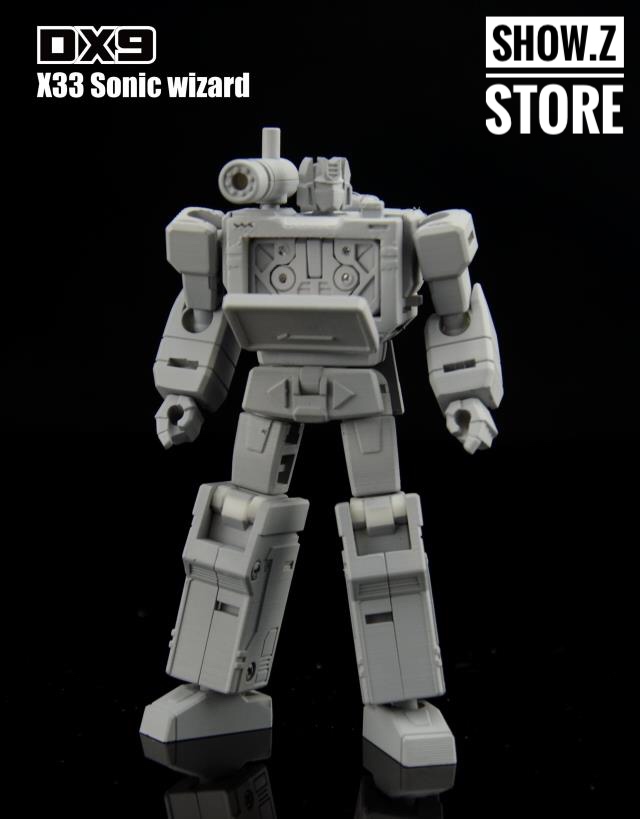 Soundwave figure front three quarter view full body Soundwave figure front three quarter view full body