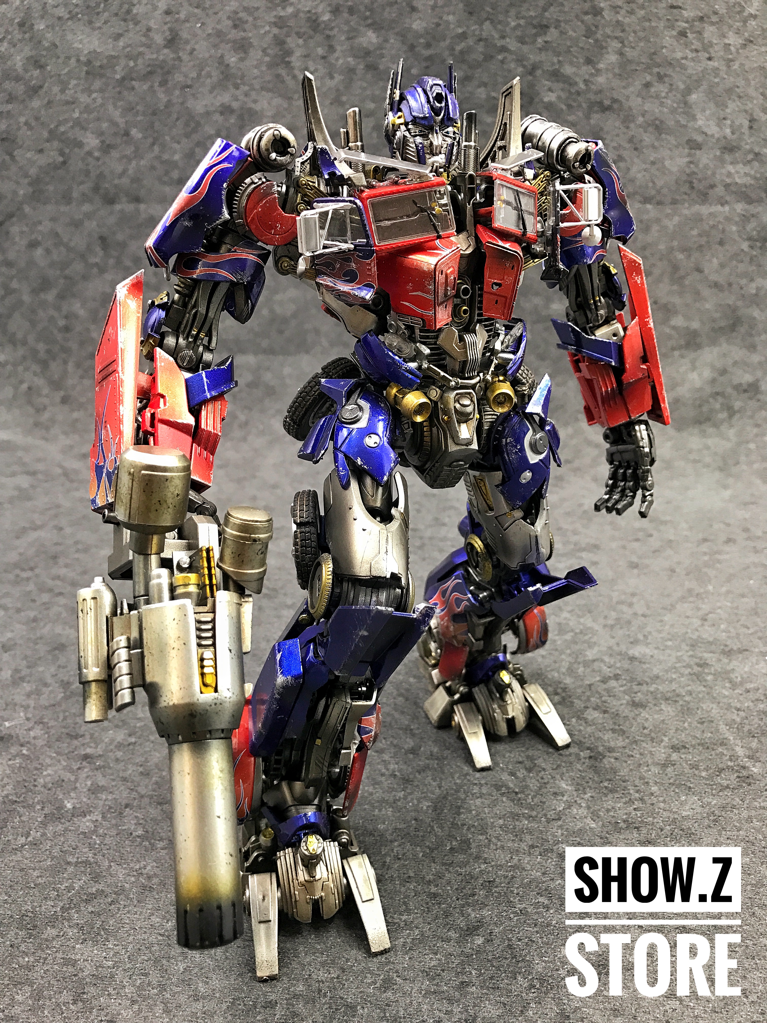 Custom Optimus Prime figure in dynamic pose with multiple articulation Custom Optimus Prime figure in dynamic pose with multiple articulation
