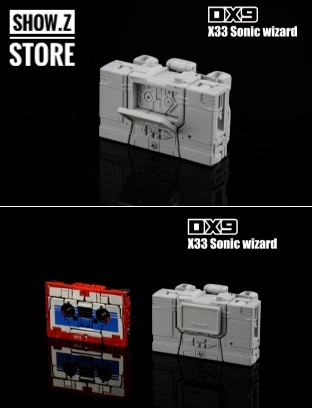 Soundwave with visible screen chest panel feature Soundwave with visible screen chest panel feature