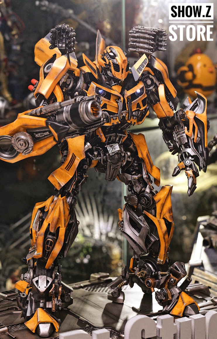 Prime 1 Studio Bumblebee classic colors on detailed professional display Prime 1 Studio Bumblebee classic colors on detailed professional display