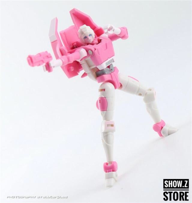 DX9 War In Pocket Toufold pink figure side profile articulated limbs DX9 War In Pocket Toufold pink figure side profile articulated limbs