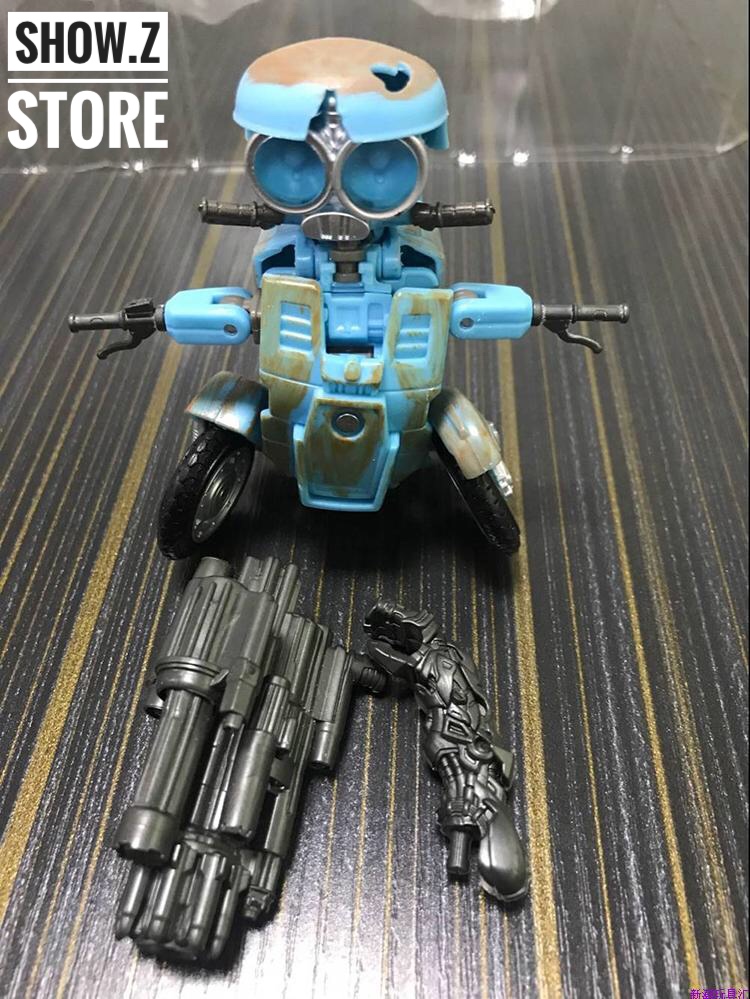 KBB Sqweeks blue scooter robot form top view with exposed components KBB Sqweeks blue scooter robot form top view with exposed components