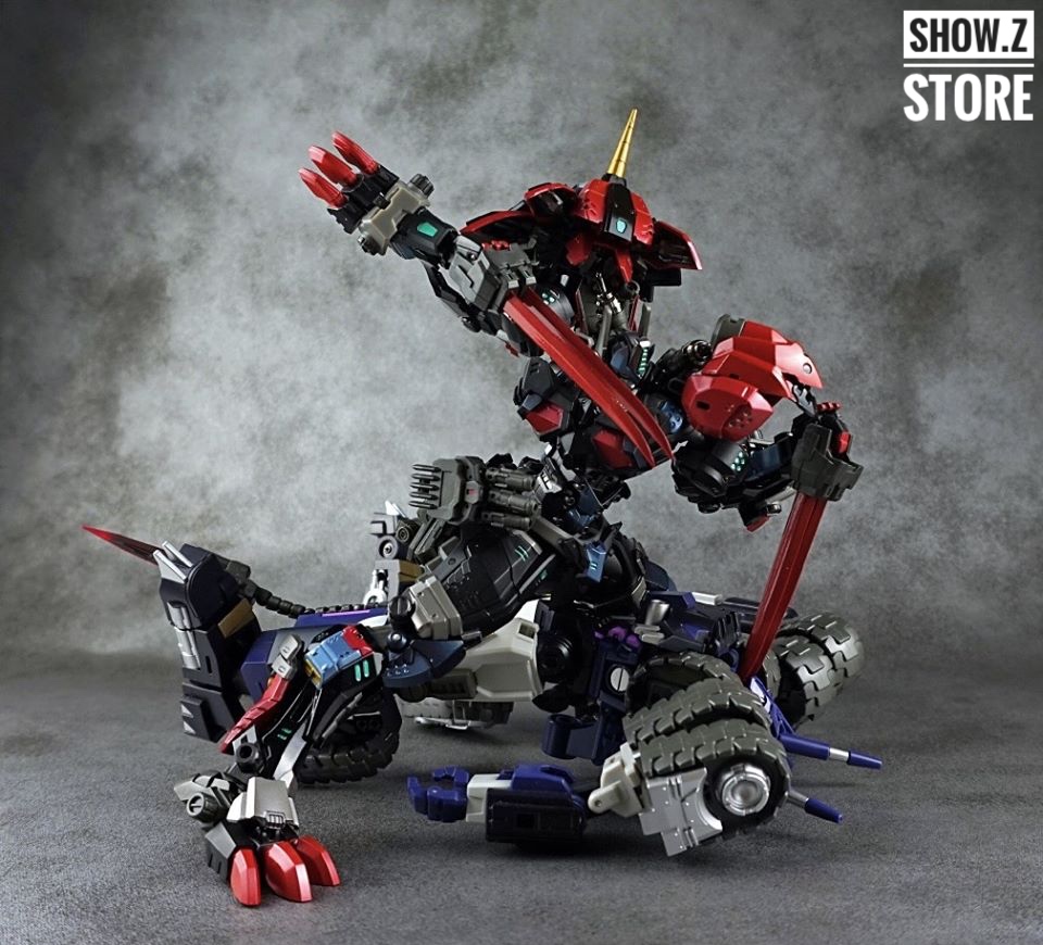 NeoArt Leonidas Prime lion black robot action stance sword overhead NeoArt Leonidas Prime lion black robot action stance sword overhead