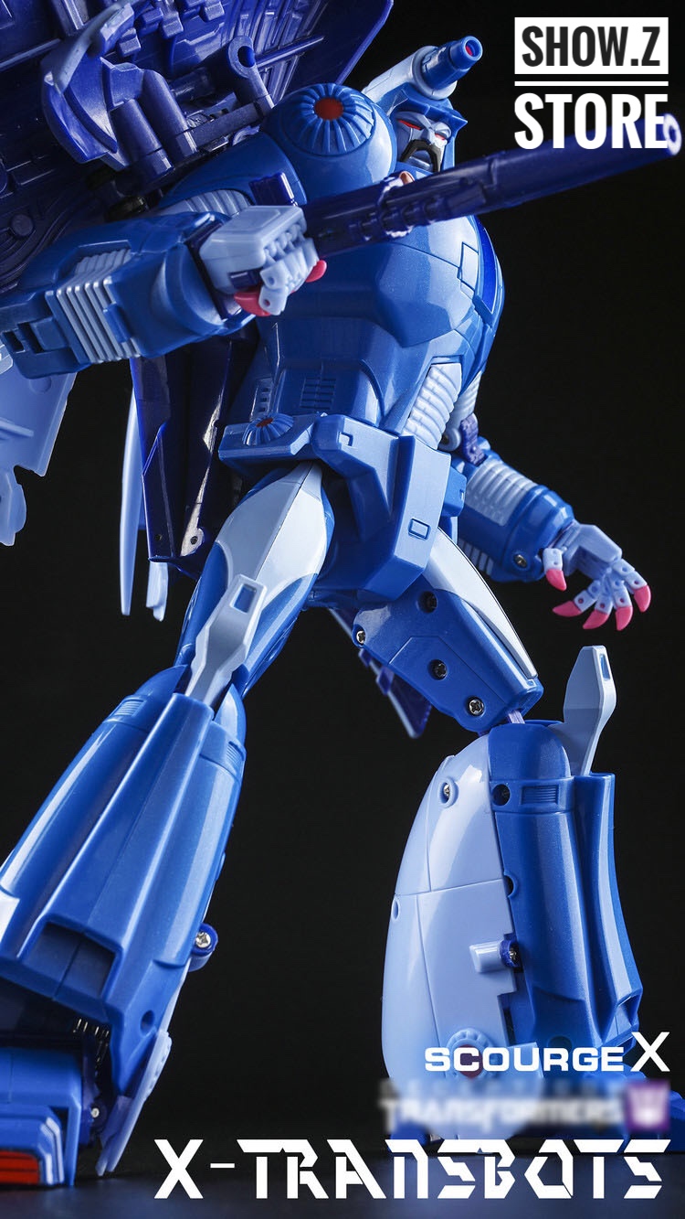 XTransbots MX-II Andras Scourge action pose arms deployed overhead XTransbots MX-II Andras Scourge action pose arms deployed overhead