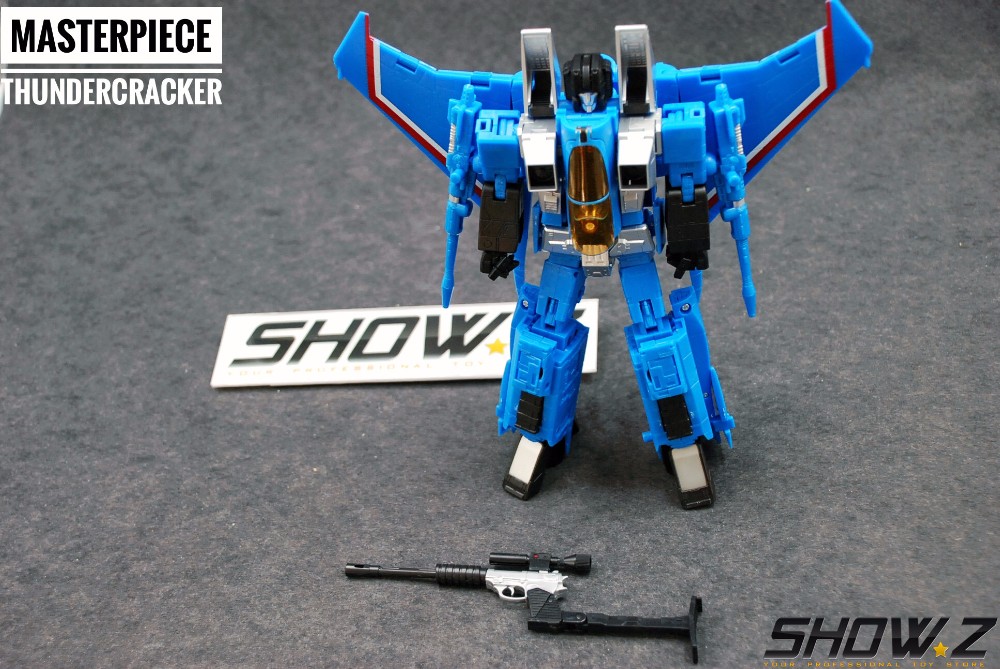 Yes Model YM-02 Thundercracker blue white robot standing tall pose Yes Model YM-02 Thundercracker blue white robot standing tall pose