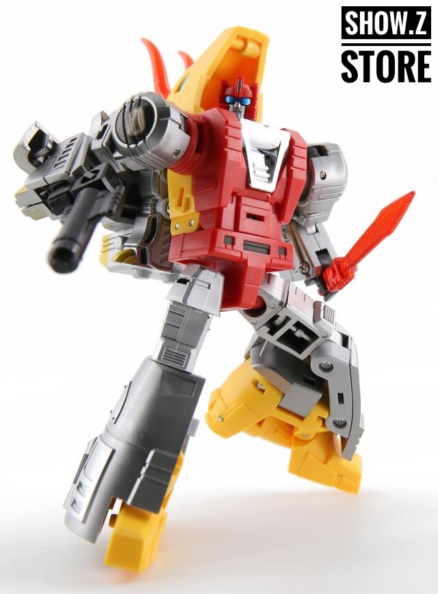 DX9 X18 Slag standing with extended limbs red chest piece DX9 X18 Slag standing with extended limbs red chest piece