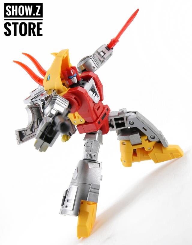 DX9 Bumper Slag dynamic pose with orange red sword weapon raised DX9 Bumper Slag dynamic pose with orange red sword weapon raised