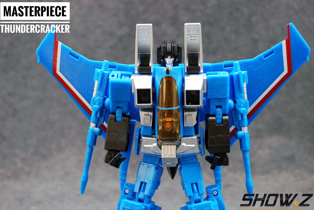 Yes Model Thundercracker fighter figure blue red black weapons Yes Model Thundercracker fighter figure blue red black weapons