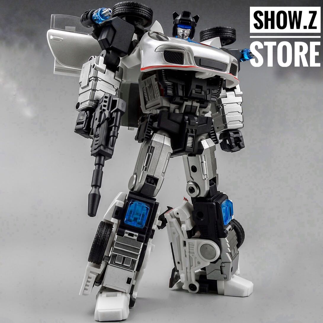 Generation Toy GT-04 Jazz white red and blue robot Generation Toy GT-04 Jazz white red and blue robot
