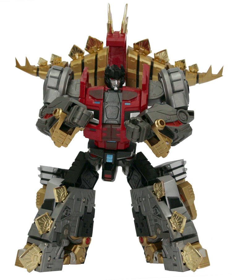 Pinchar Snarl beast form with extended claws and gold details Pinchar Snarl beast form with extended claws and gold details