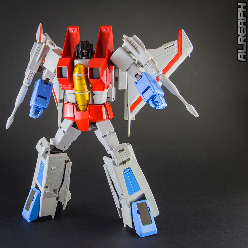 Maketoys Howling Meteor beast mode animal figure pose Maketoys Howling Meteor beast mode animal figure pose