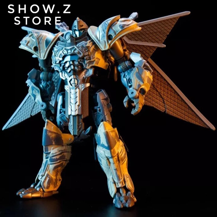 Blue orange Steelbane with brown mesh wings and detailed armor Blue orange Steelbane with brown mesh wings and detailed armor