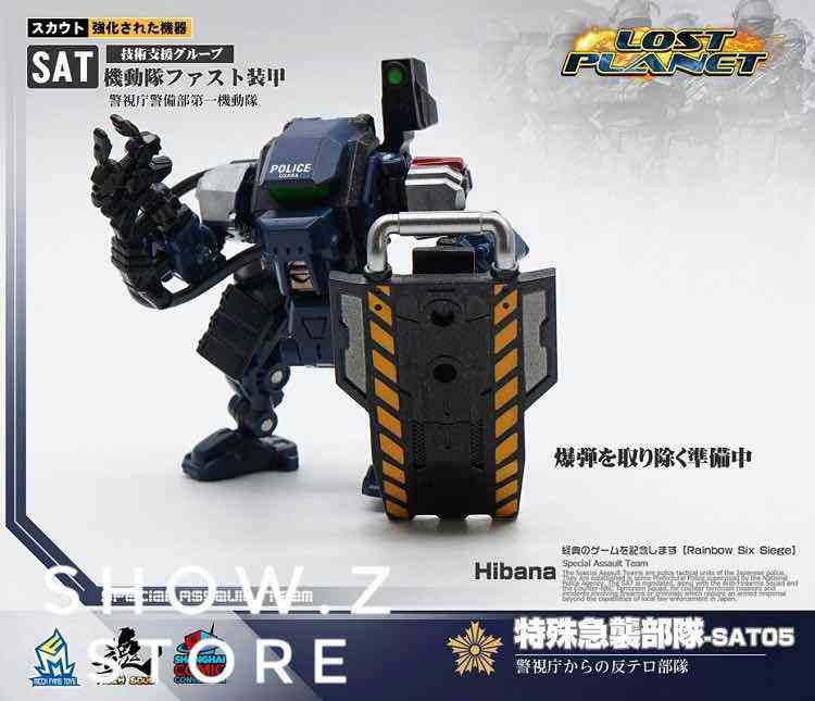 Robot soldiers showing transformation and modular assembly Robot soldiers showing transformation and modular assembly