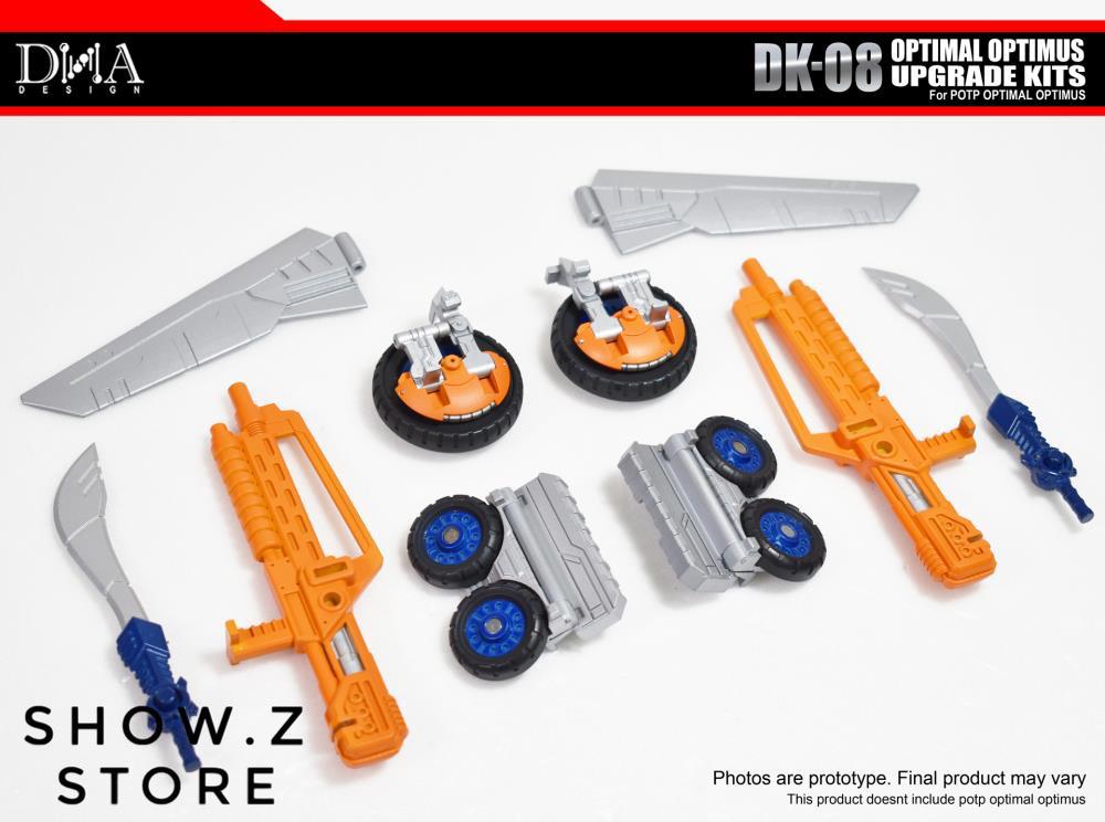 DK-08 kit showing orange wings and gray armor parts DK-08 kit showing orange wings and gray armor parts